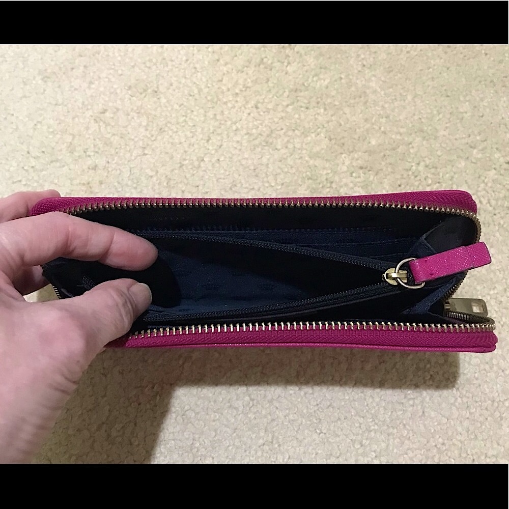 🆕🔥JUICY COUTURE REAL LEATHER&SUPER CHIC&TRENDY PRETTY PINK&GOLD HARDWARE NWOT - Picture 14 of 15